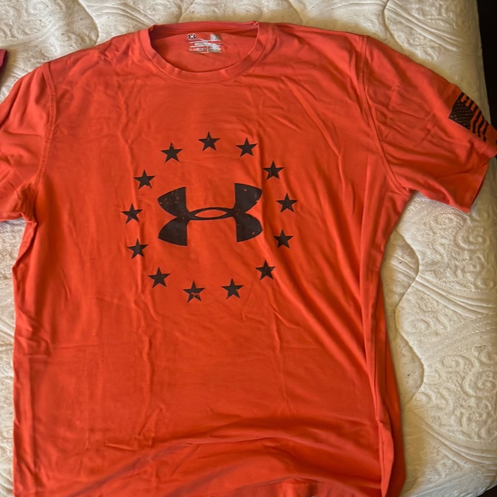 Orange underarmour shirt